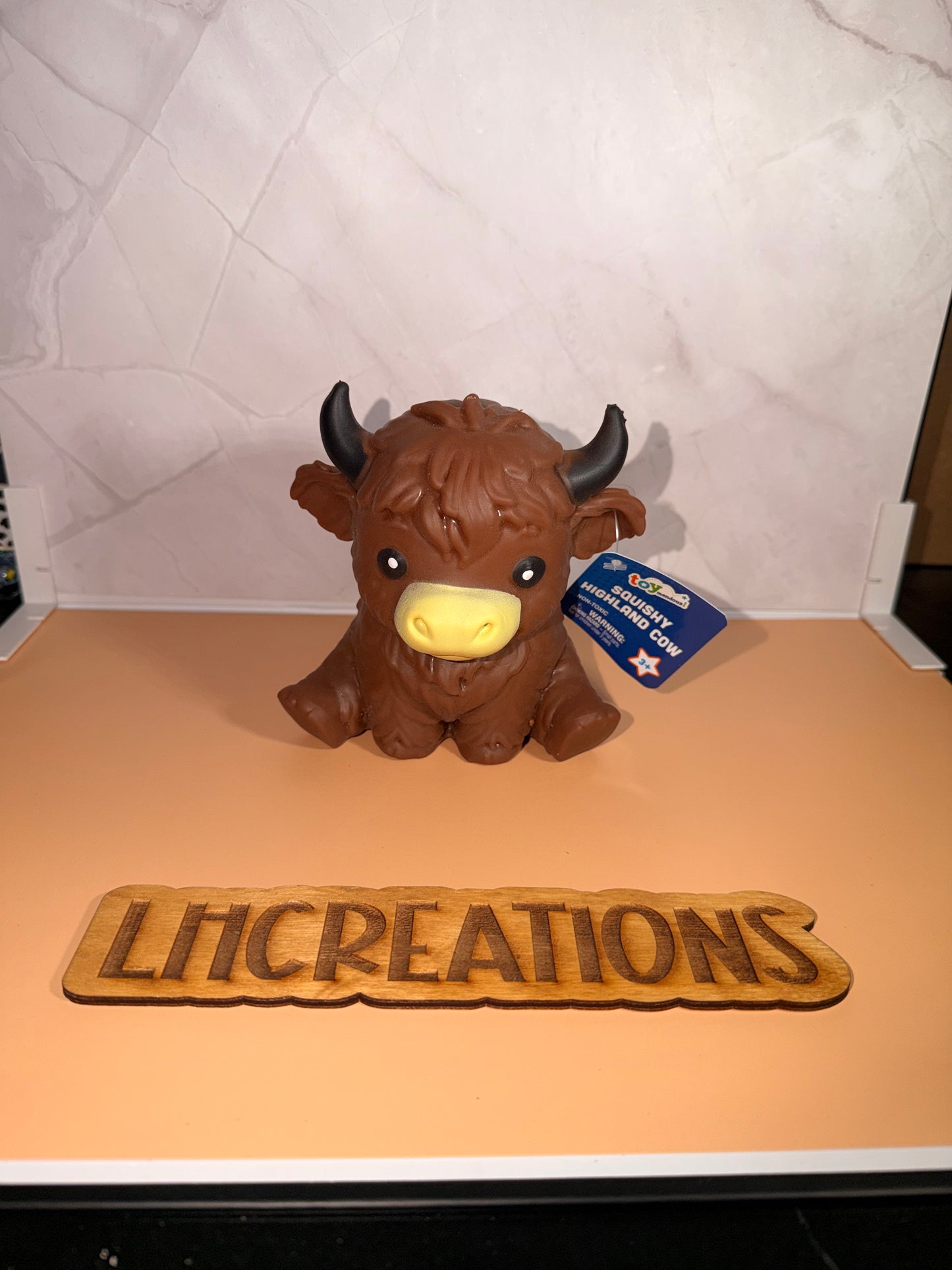 Highland cow squishy