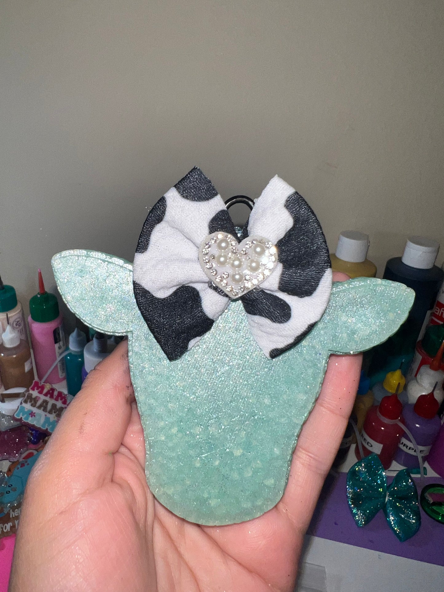 Cow Head w/ Bow