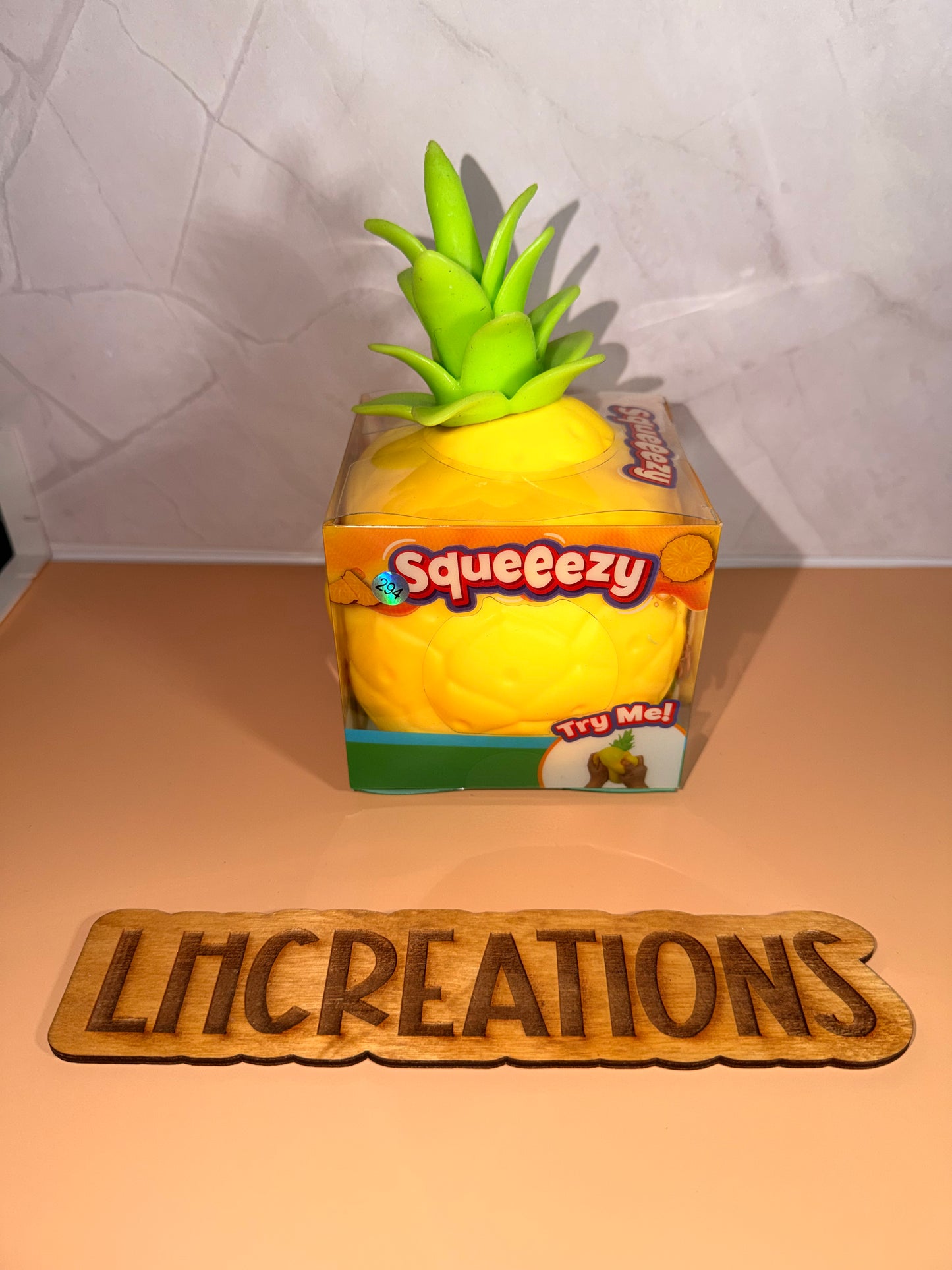 Squeezy Pineapple