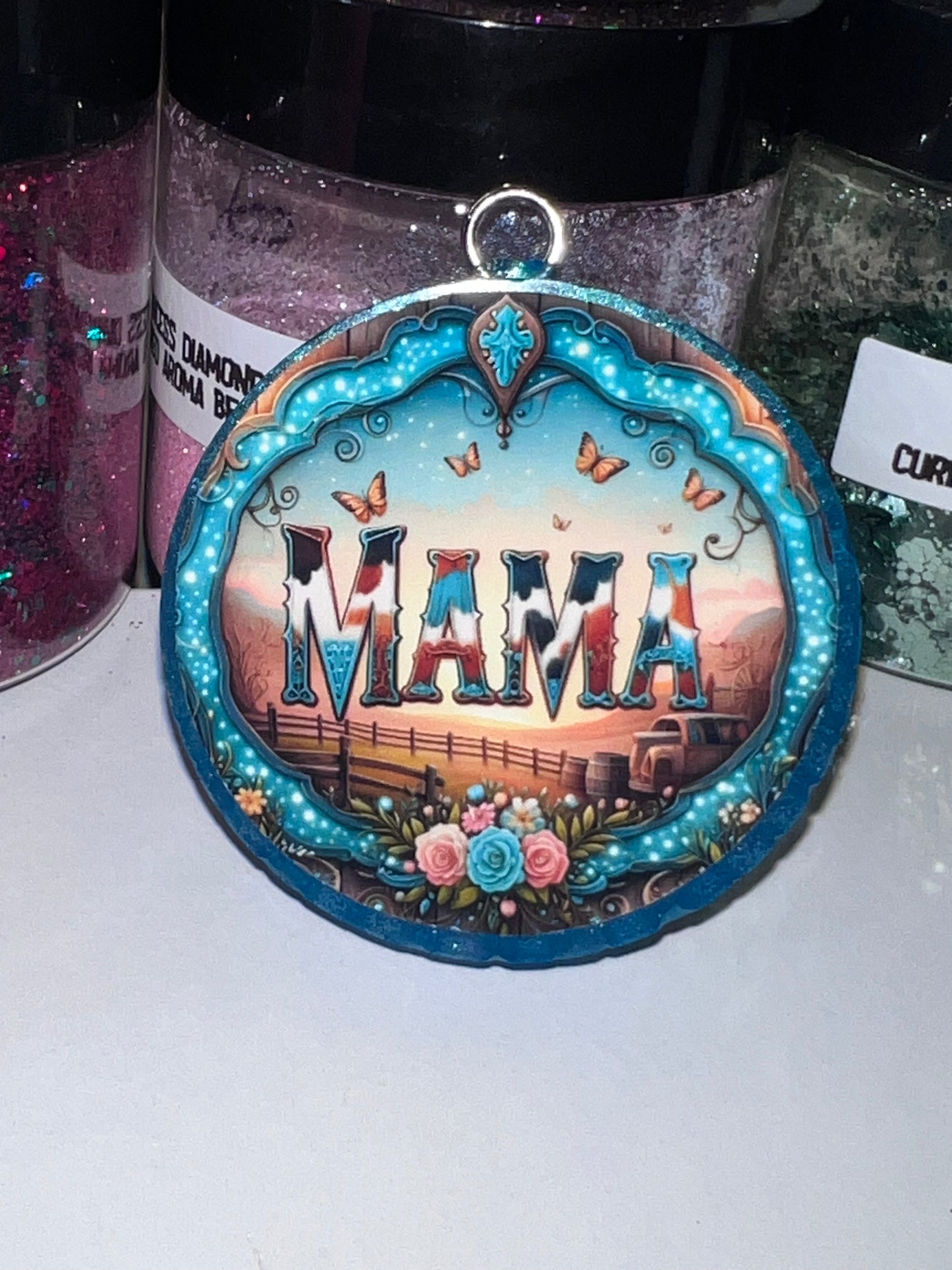 Mama vent clips
