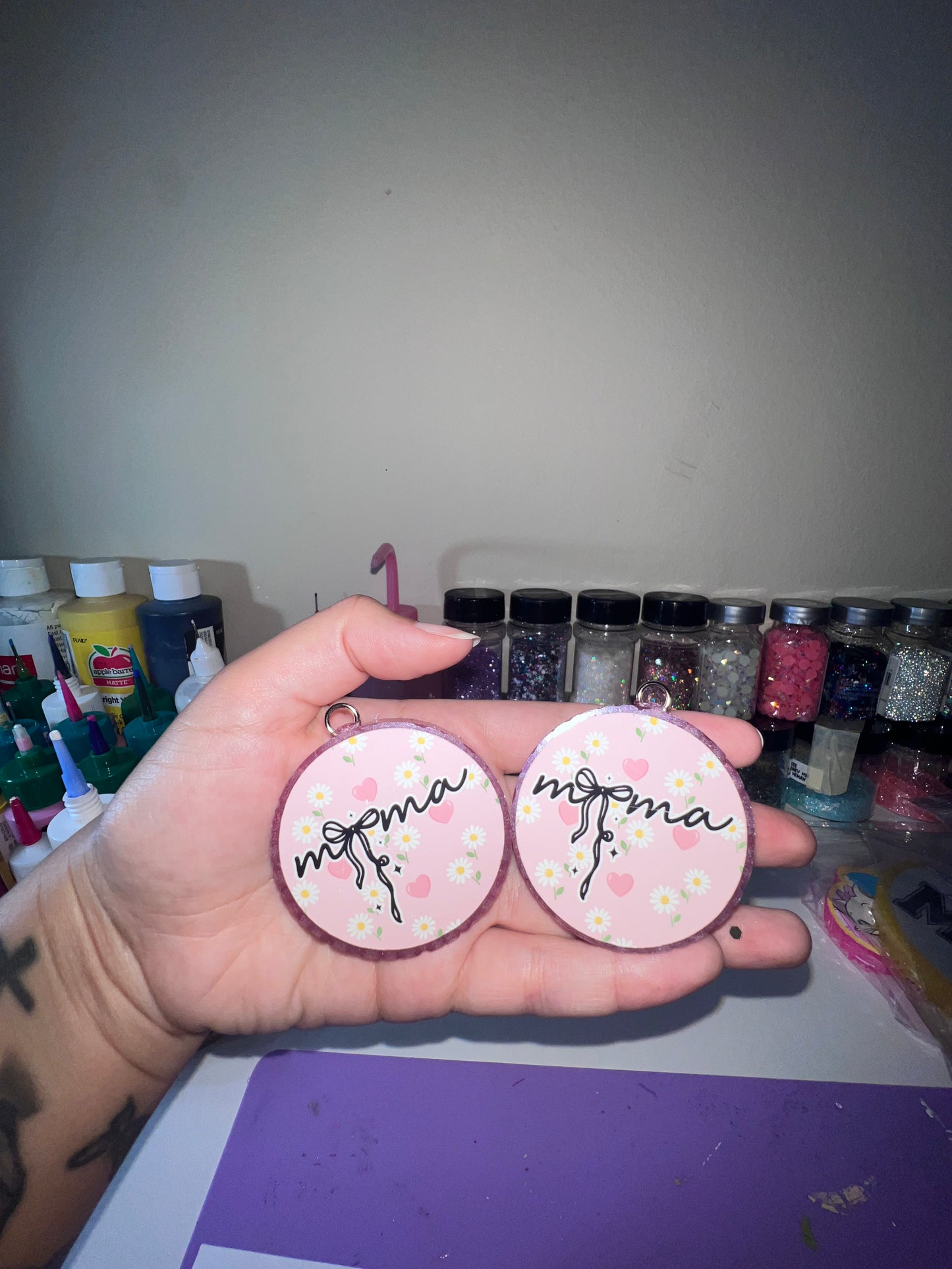 Mama vent clips