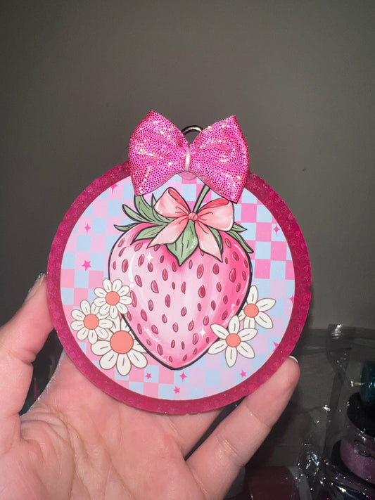 Strawberry Round Freshie
