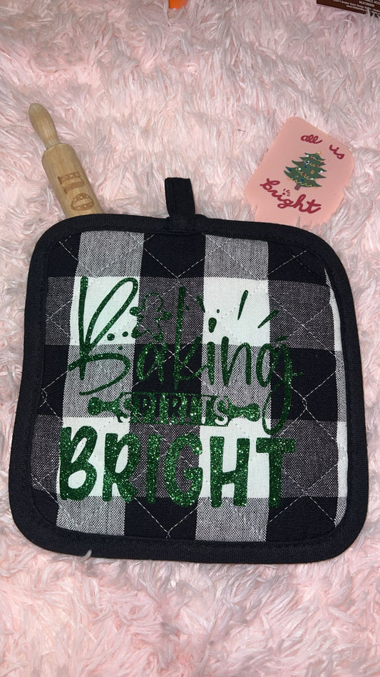 Baking Spirits Bright Pot Holder Set
